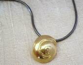 18K Gold Shell Pendant Hatteras Snail Shell