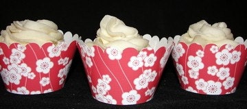 Red Flower Cupcake Wrappers