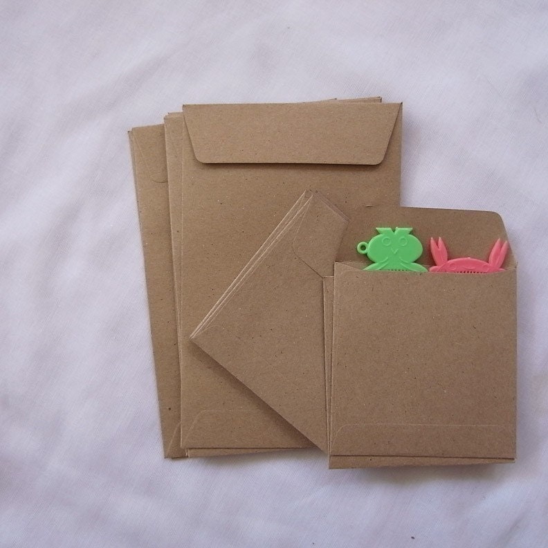 Set of 50 Kraft envelope 2 different size 9.5cmX9.5cm and A6 for photo or postcard