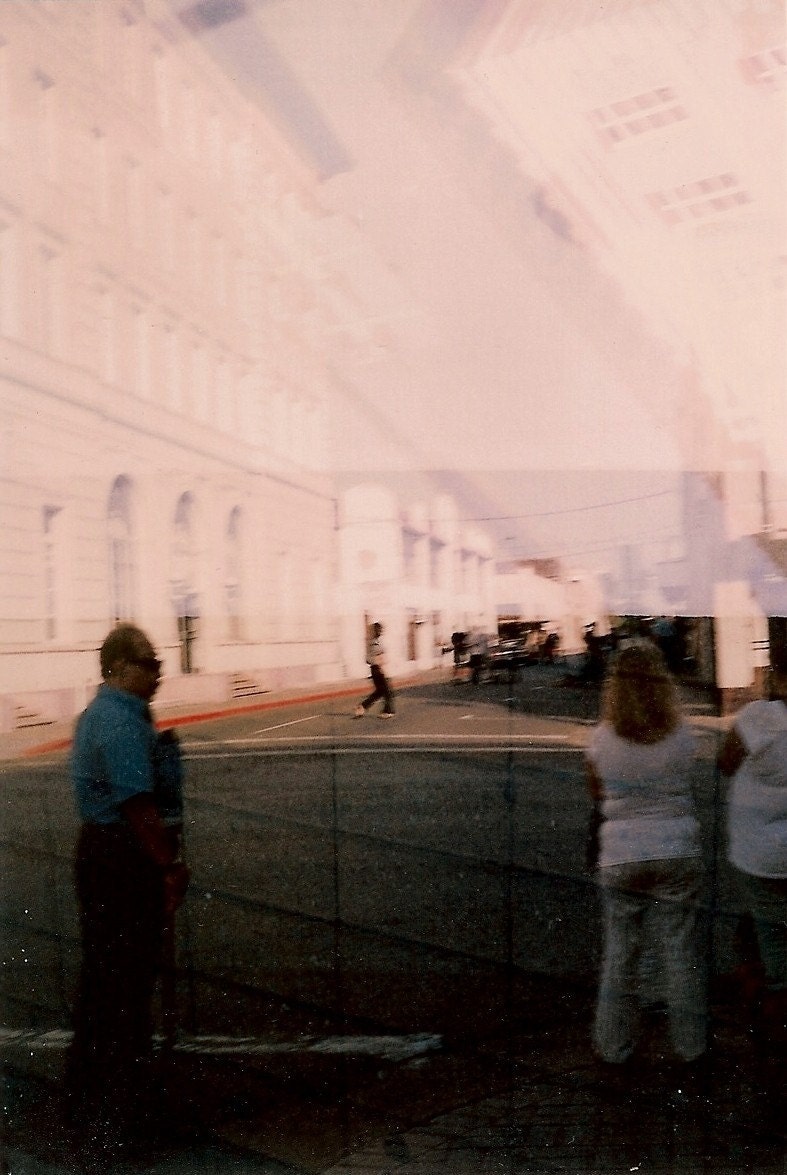 Inception - 8 x 10 Color Photo Print