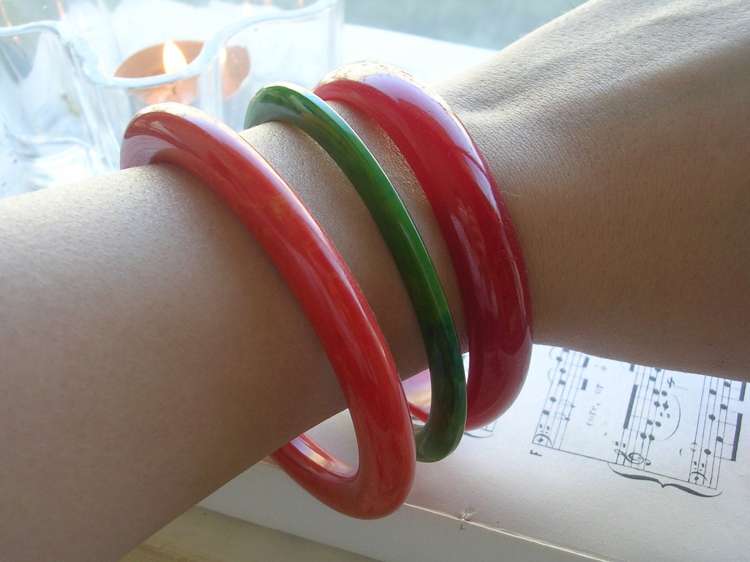 Vintage: Funky Fresh Bakelite Bangles