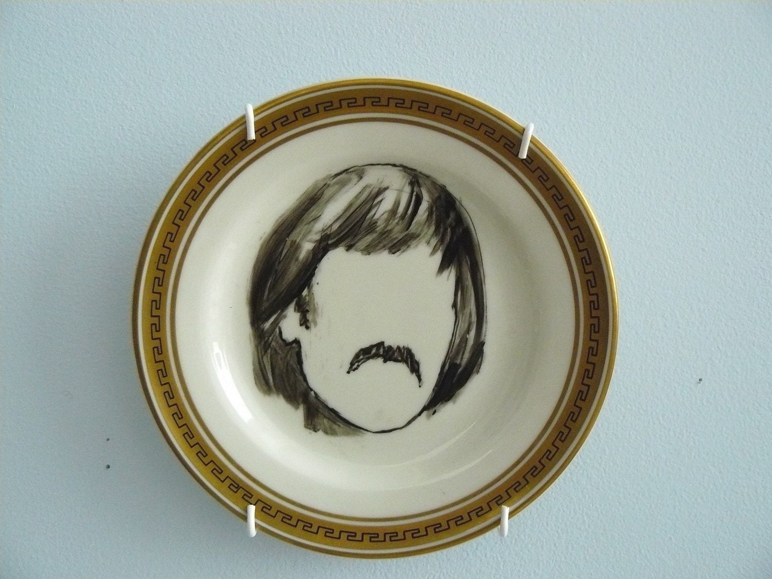 Hairdo portrait plate