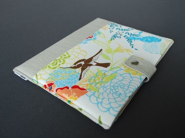 iPad 2 Case / iPad 1 Case / iPad 3 Cover / iPad 1 Cover / iPad Sleeve / iPad Case / iPad Holder / Padded iPad Case - Spring Floral