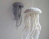 Medium Moon Jellyfish in Unbleached Merino Wool