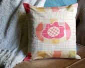 Applique Pillow: The Flower Patch in Plaid