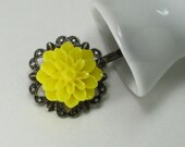 Vintage Inspired Lucite Flower Bobby Pin -  1 Piece Yellow Mum on Bronze Filigree Setting