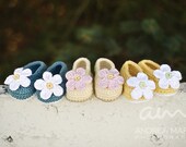 Crochet Pattern PDF - Baby Slip-On Booties (Now with Flower Directions)