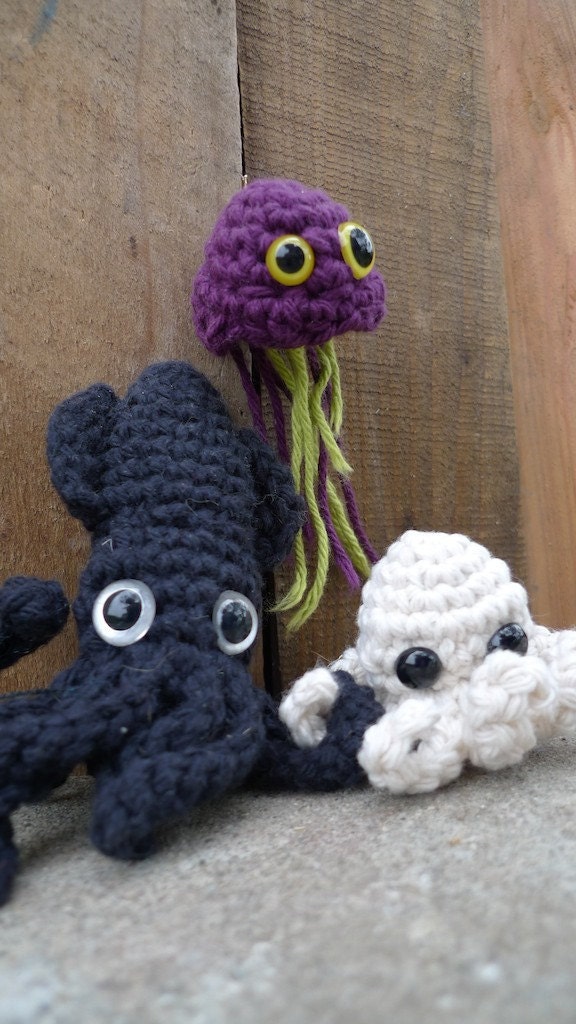 PATTERN Aquatic Threesome,Jellyfish, octopus and squid patterns .pdf