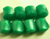 Vintage Lucite Beads EMERALD GREEN MOONGLOW 12mm pkg10 res130