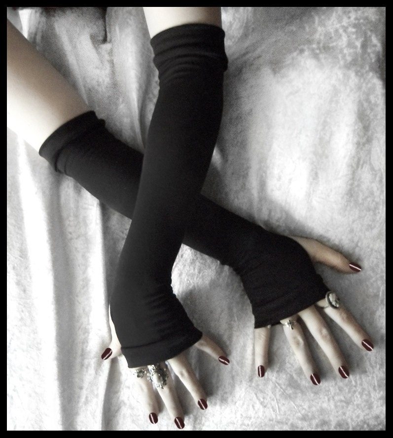 Simplistic Sara Arm Warmers - Soft Black Cotton - Light Gothic Tribal Bellydance Yoga Chic Goth Classic Lolita Vampire Cycling Emo Unisex