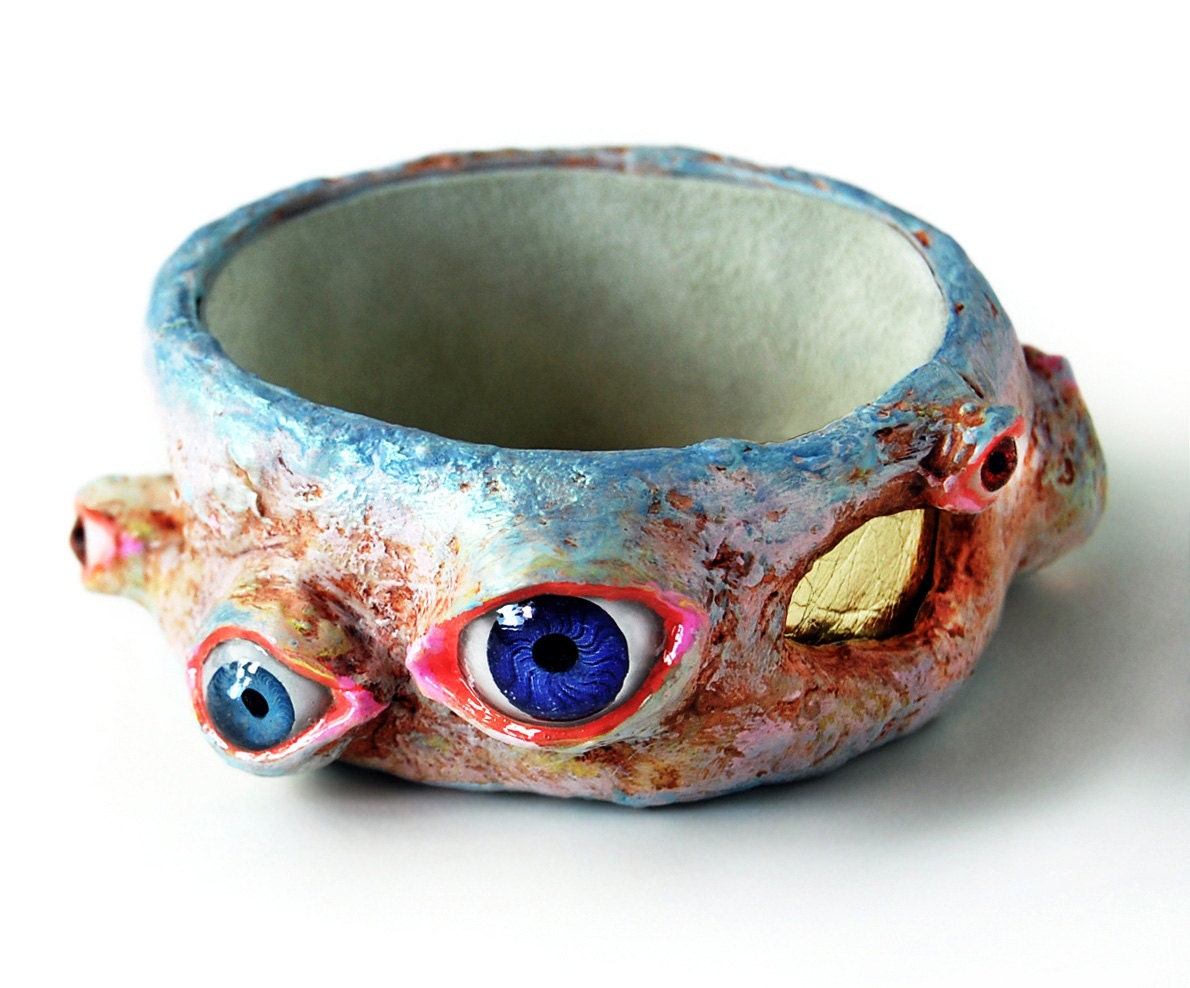 Eyeball bracelet Surreal Golden Eyes all around