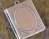 1 Antique Silver Book Locket Oval Setting 18x13 insert setting 1181