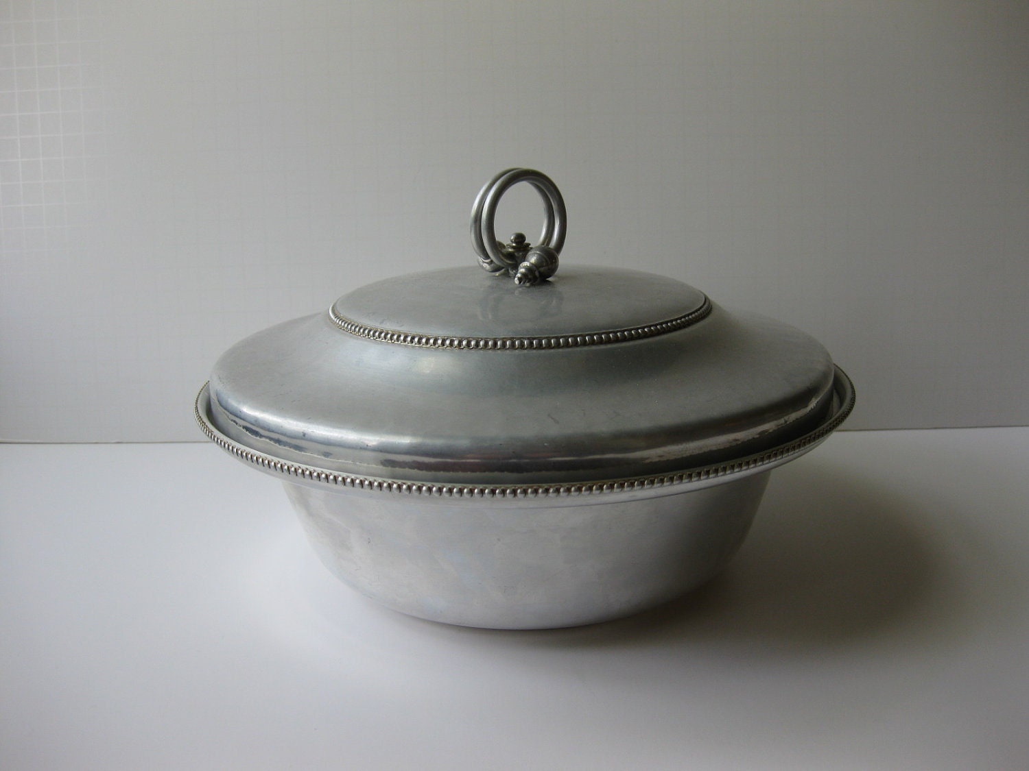 Vintage Buenilum Aluminim Covered Dish