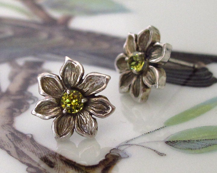 Flower Earrings Mali Garnet Sterling Silver Petite