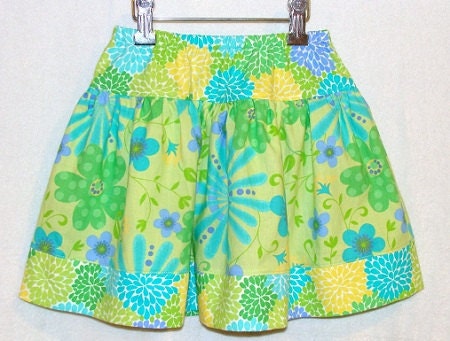 Green and Blue Floral Bouquet Garden Skirt Size 3T