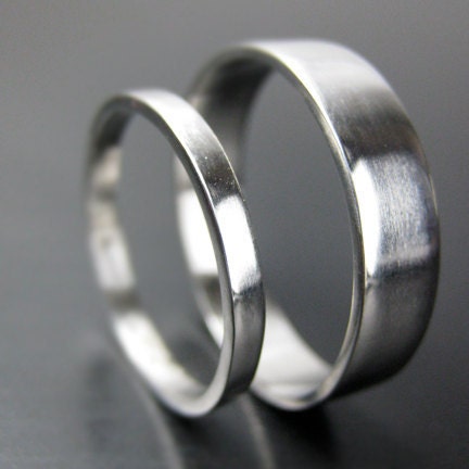 Set Recycled Palladium Wedding Rings Simple and Polished 2mm and 5mm