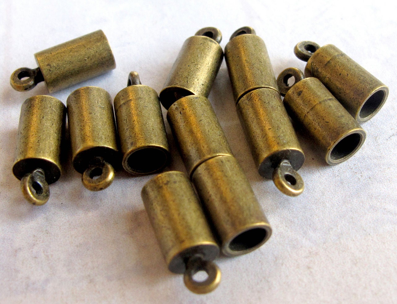 Vintage Antiqued Raw Brass Bead End Caps (6X) (F561)