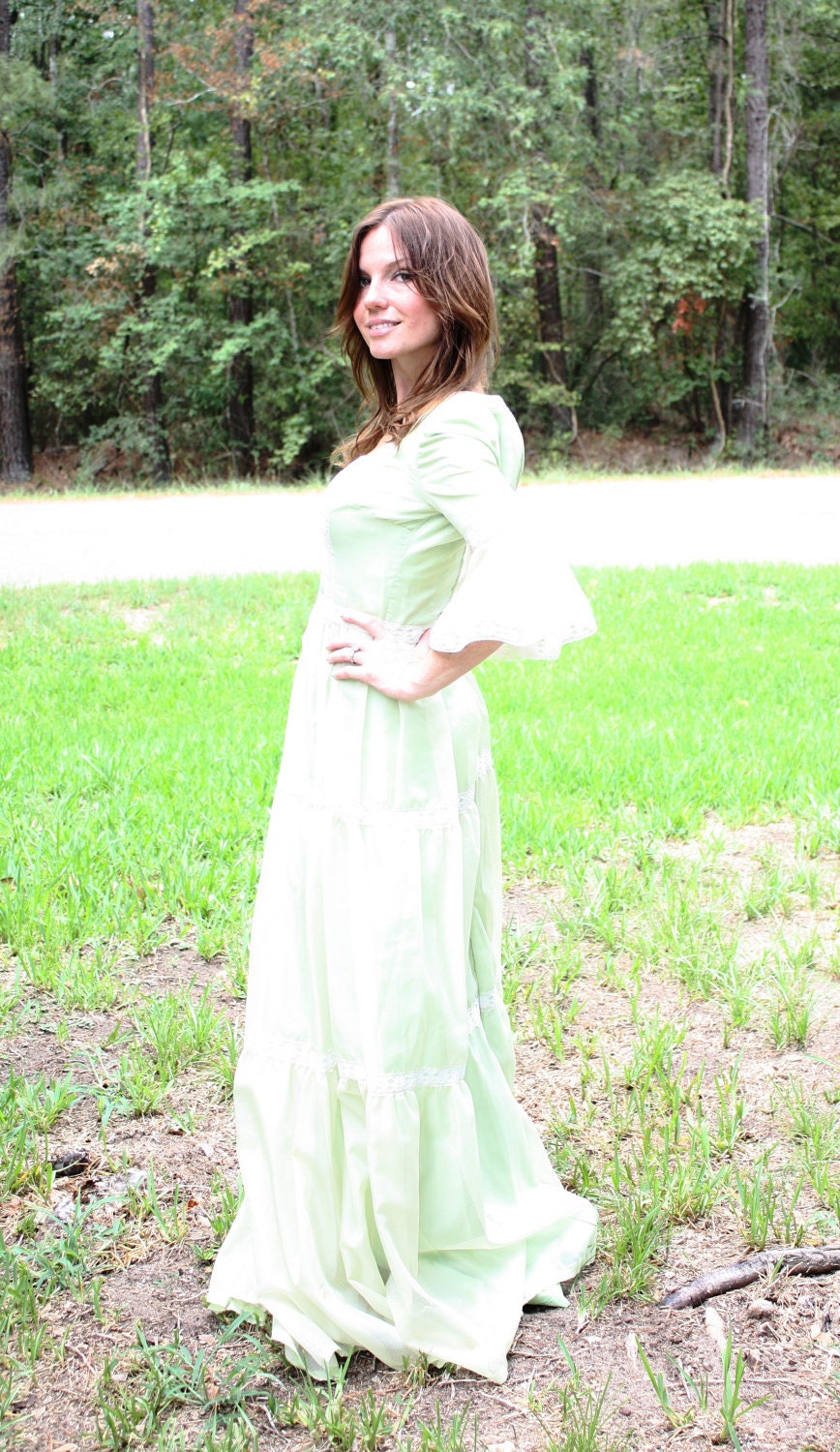 1960s vintage MINT green and POLKA dot and LACE juliet bell sleeve dress