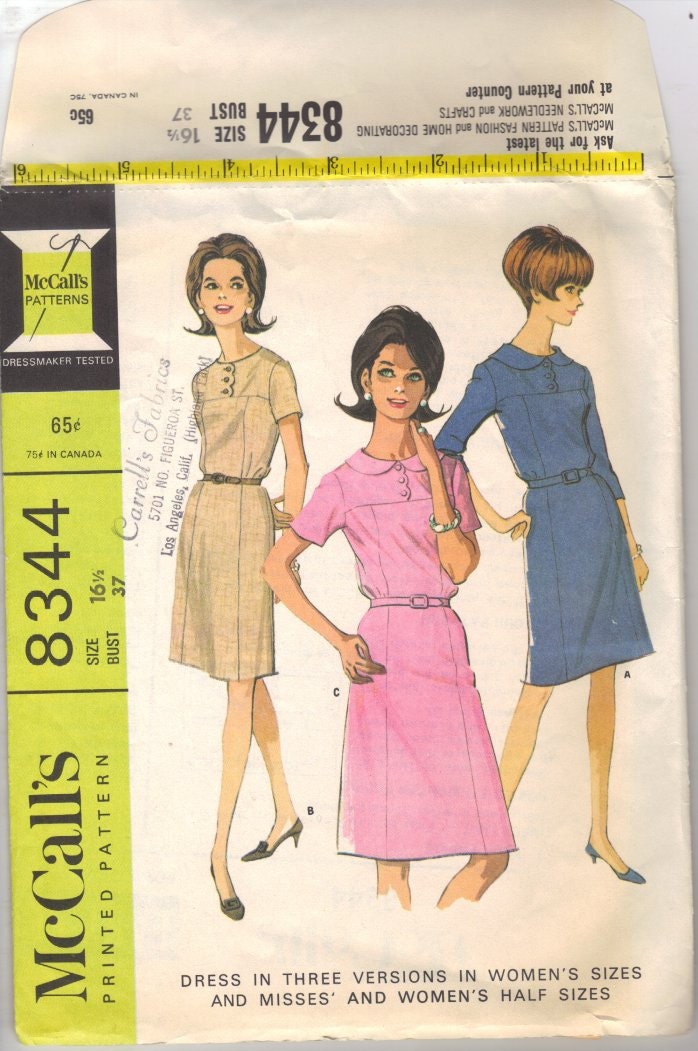 c1966 Scalloped Button Yoke Dress with Belt and Optional Collar Sewing Pattern Bust 37
