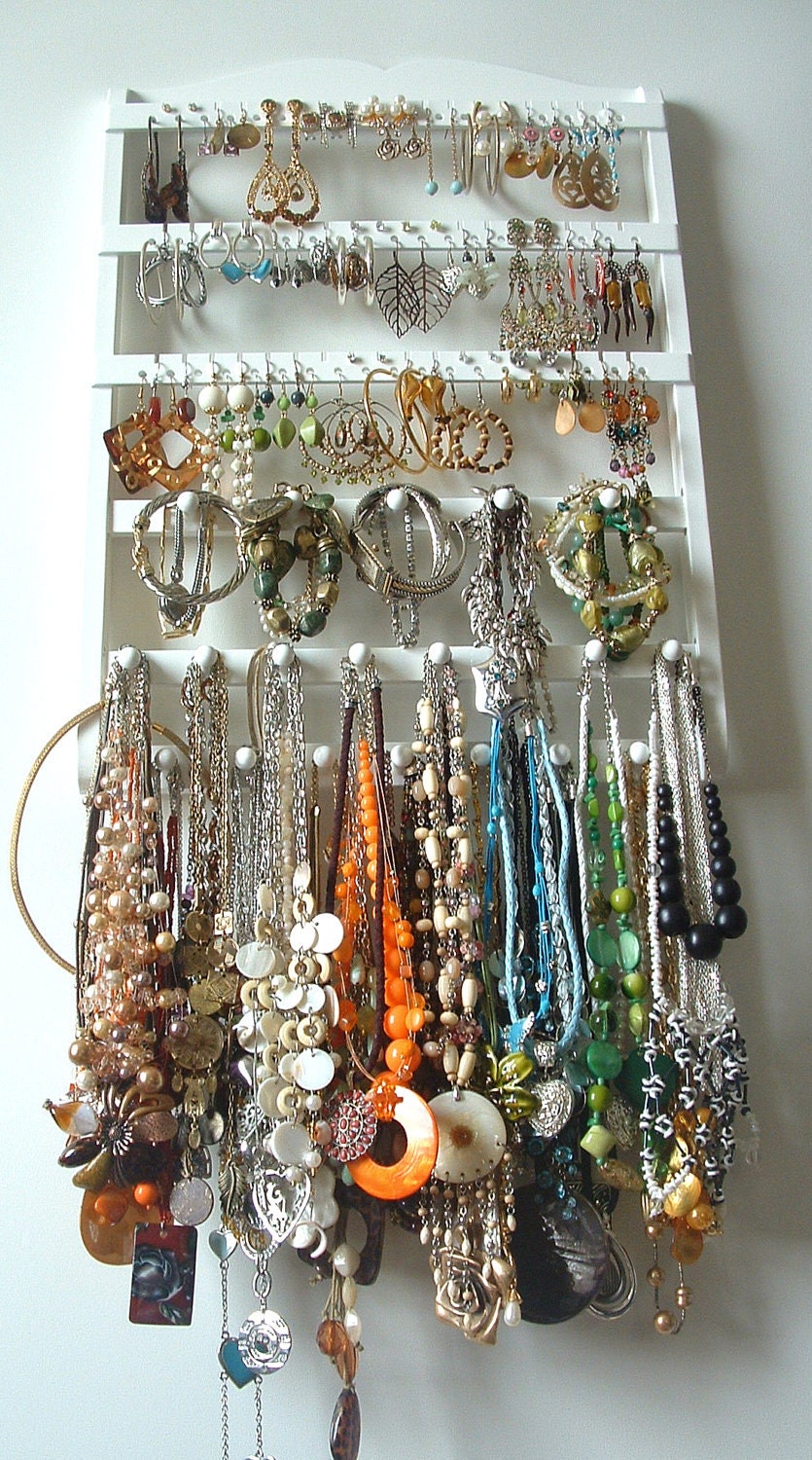Jewelry Holder, 20 Peg Bracelet Necklace Holder, 54 Pairs, Maple, Cabinet Grade Semi Gloss White Paint, Boutique Quality & Design, 6/9