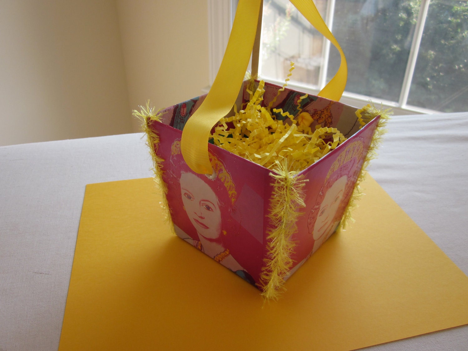 Queen Elizabeth Gift Tote