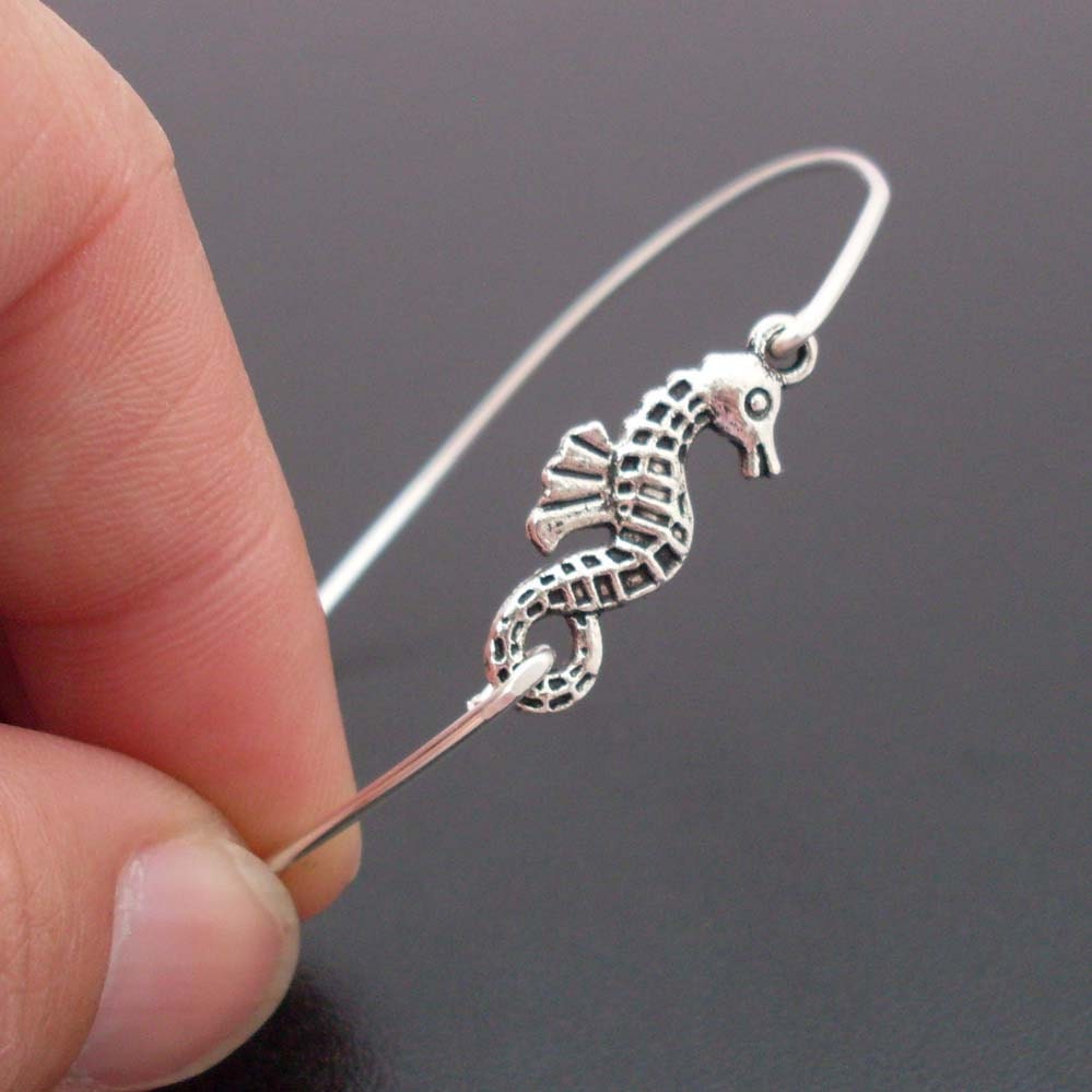 Seahorse Bangle Bracelet - Silver - Seahorse Charm Bracelet - Ocean Jewelry, Cute Ocean Creatures