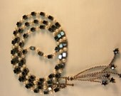 ELEGANT LARIAT - Black and White