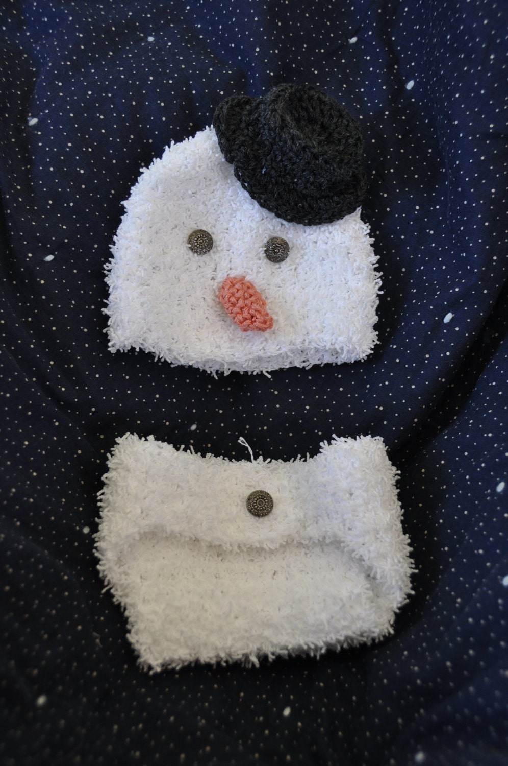 Frosty the Snowman Crochet Hat and Diaper Cover Pattern (574)