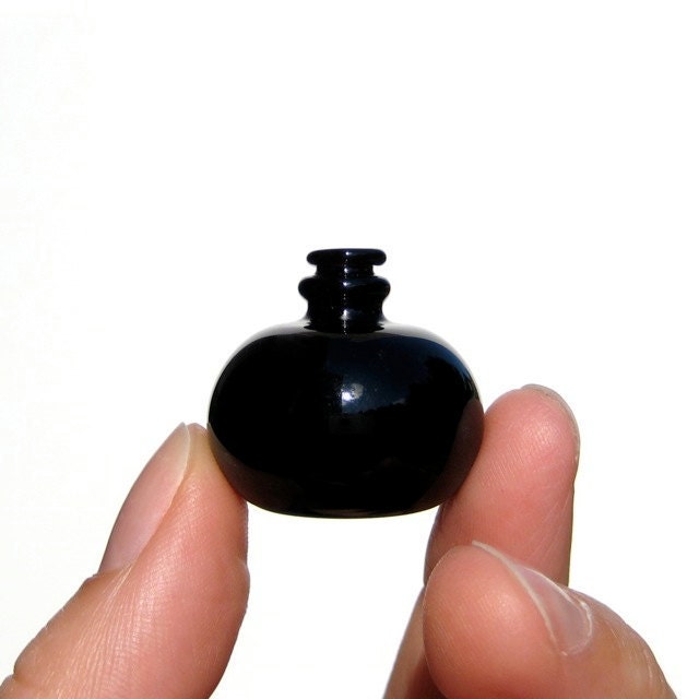 Hand Blown Glass Vase in Black