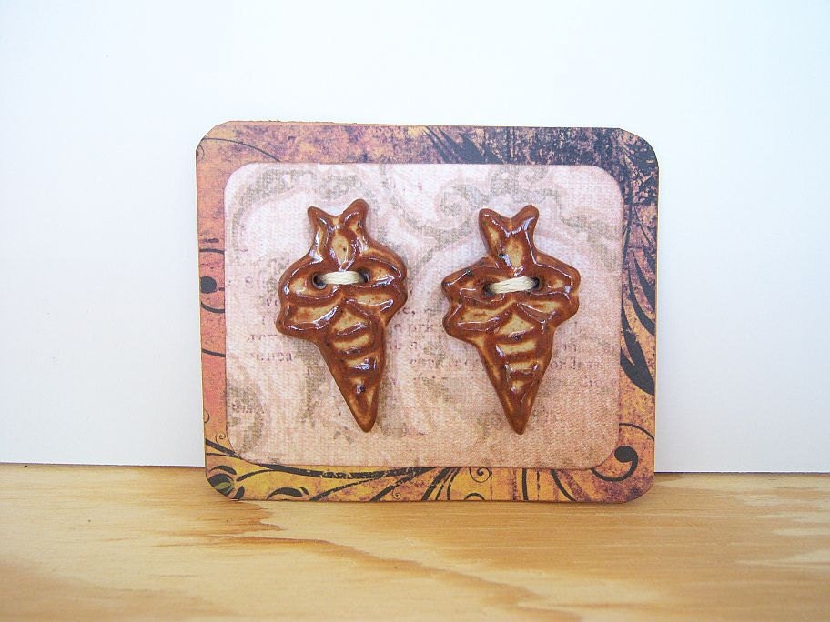 Wasp Stoneware Buttons in Shino - Set of 2