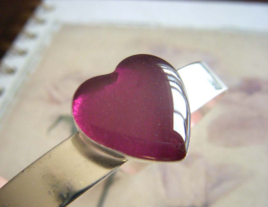 benefit love146...silver cuff heart bracelet - marvelous magenta