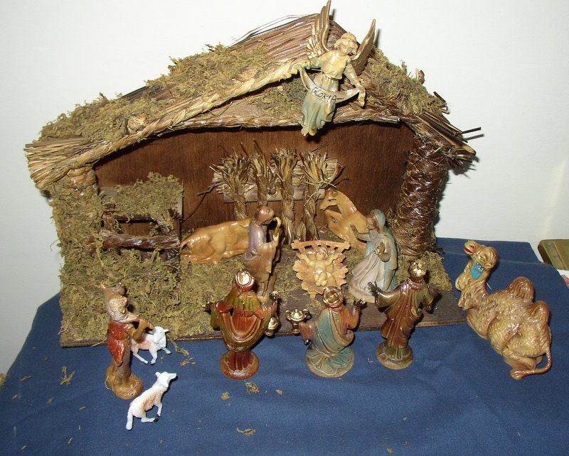 vintage nativity  creche