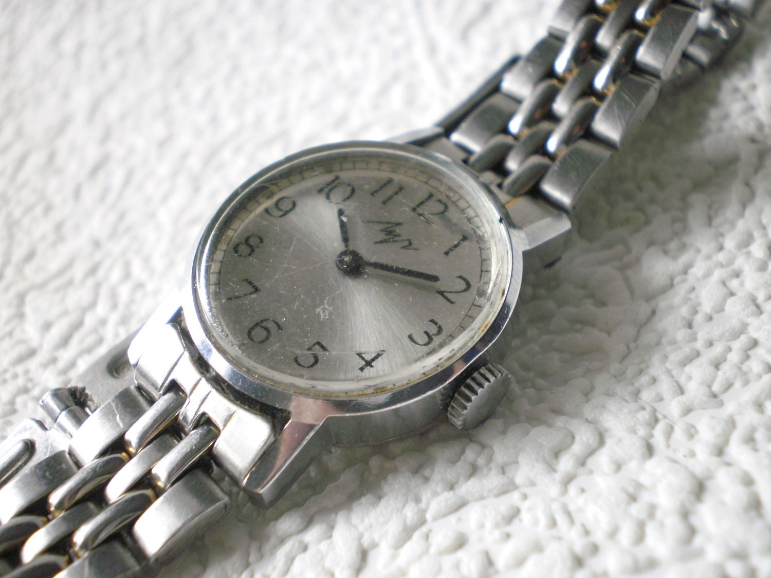 Vintage Luch Ladies mechanical watch