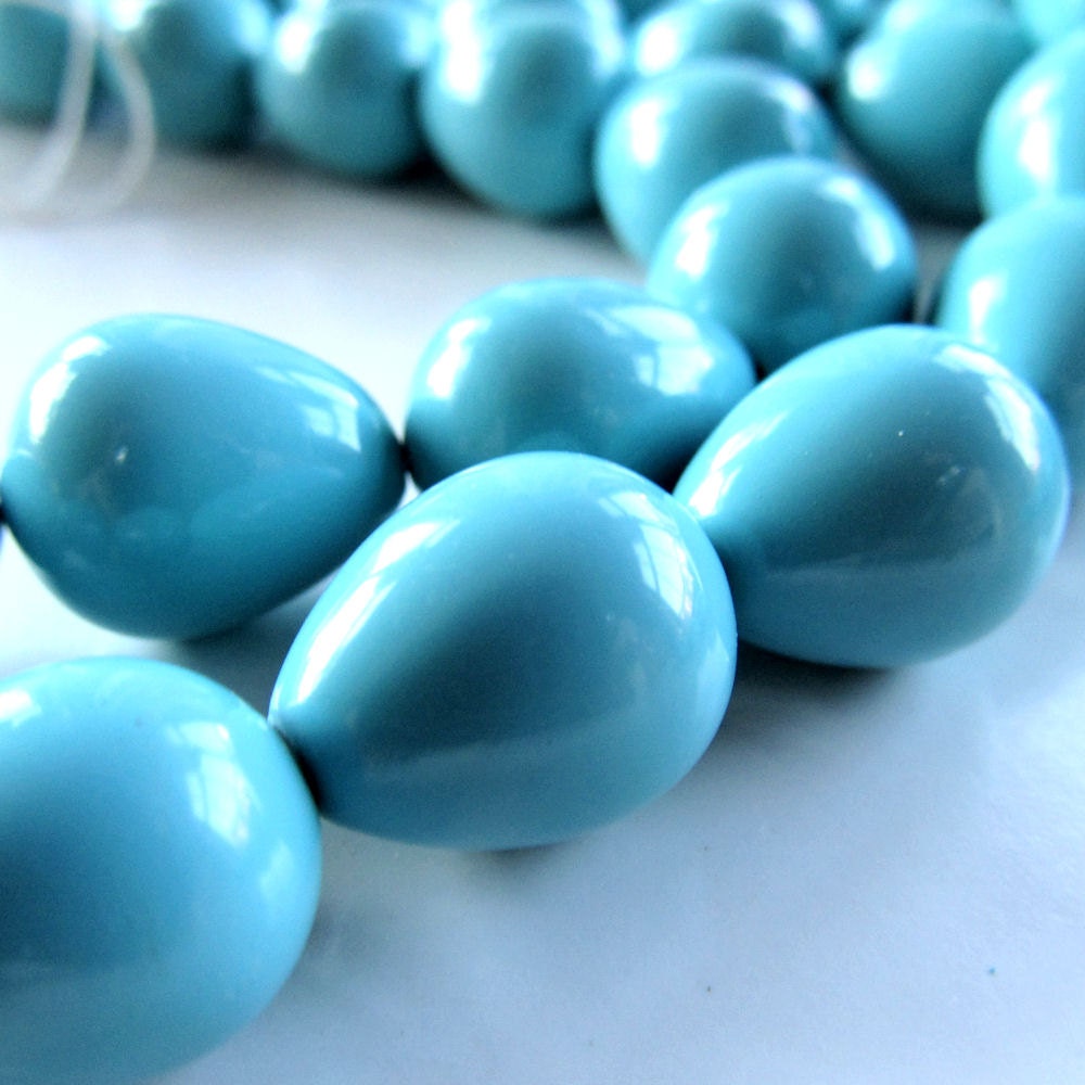 Shell Pearl Beads 15 X 11mm Lustrous Turquoise Blue Shell Pearl Smooth Teardrops  - 4 Pieces