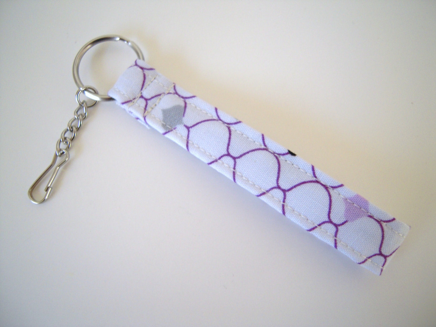 Keychain/Drop/Around 6.5"