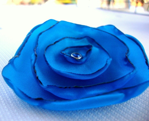 Deep Ocean Blue Flower Hair Clip