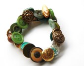 Vintage brass button bracelet, green, yellow, wooden