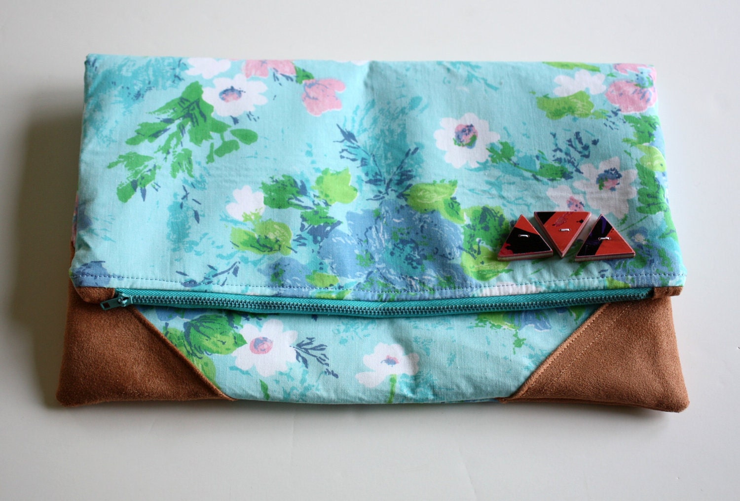 Recycled Skateboard Seven Ply So Clutch Clutch-Vintage Fabric and Triangle Buttons