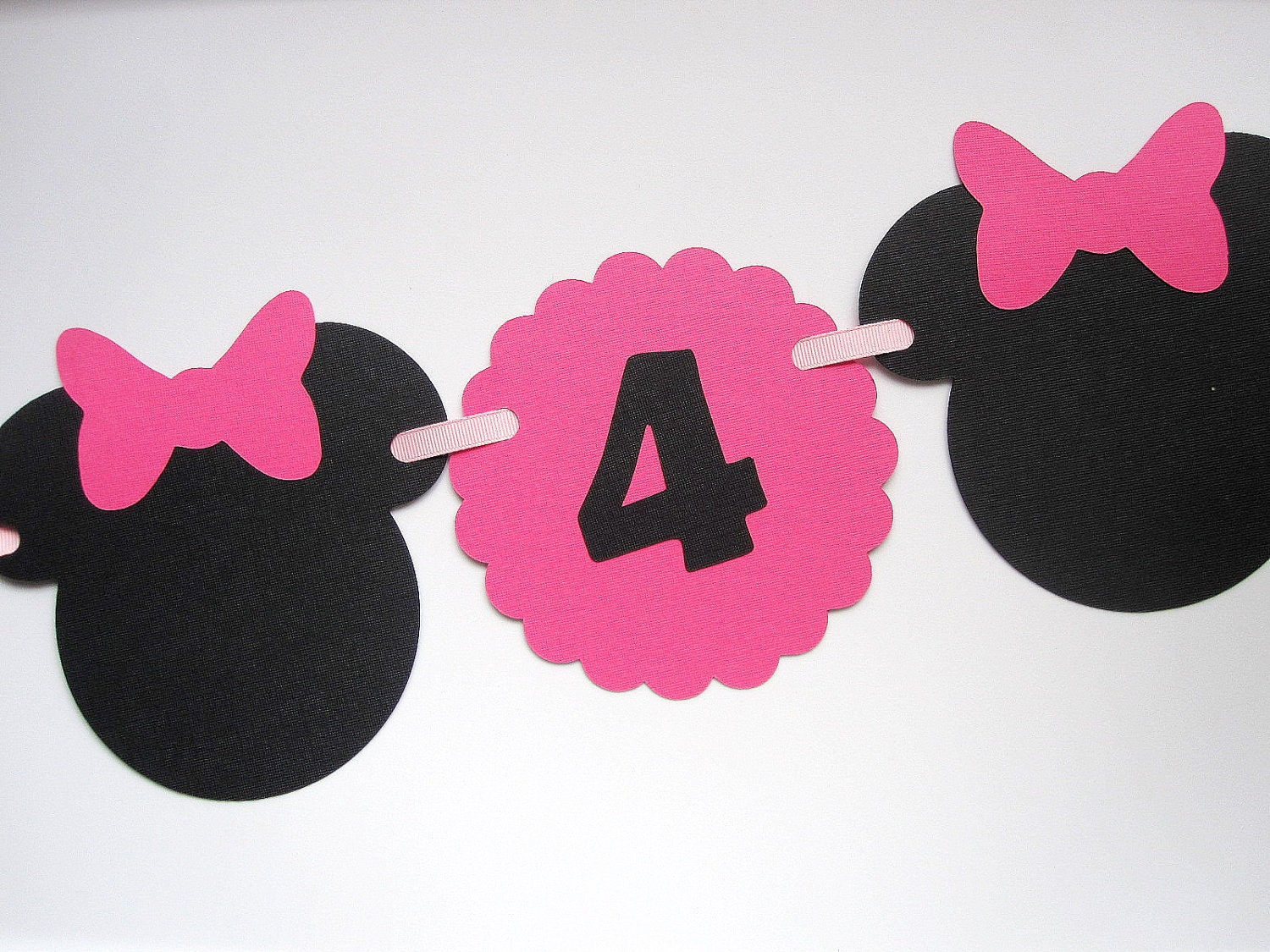 Adorable Minnie Mouse I am 1 Birthday Banner