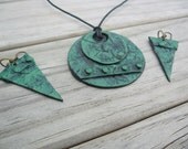 polymer clay artisan / steam punk   pendant set