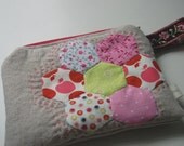 Linen Zipper Pouch, Hand Sewn, Hand Appliqued, Hand Quilted
