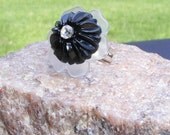 Black Flower Button Ring