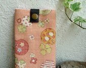 Cute/ Padded iPhone iPod Sleeve case - Colorful Skulls
