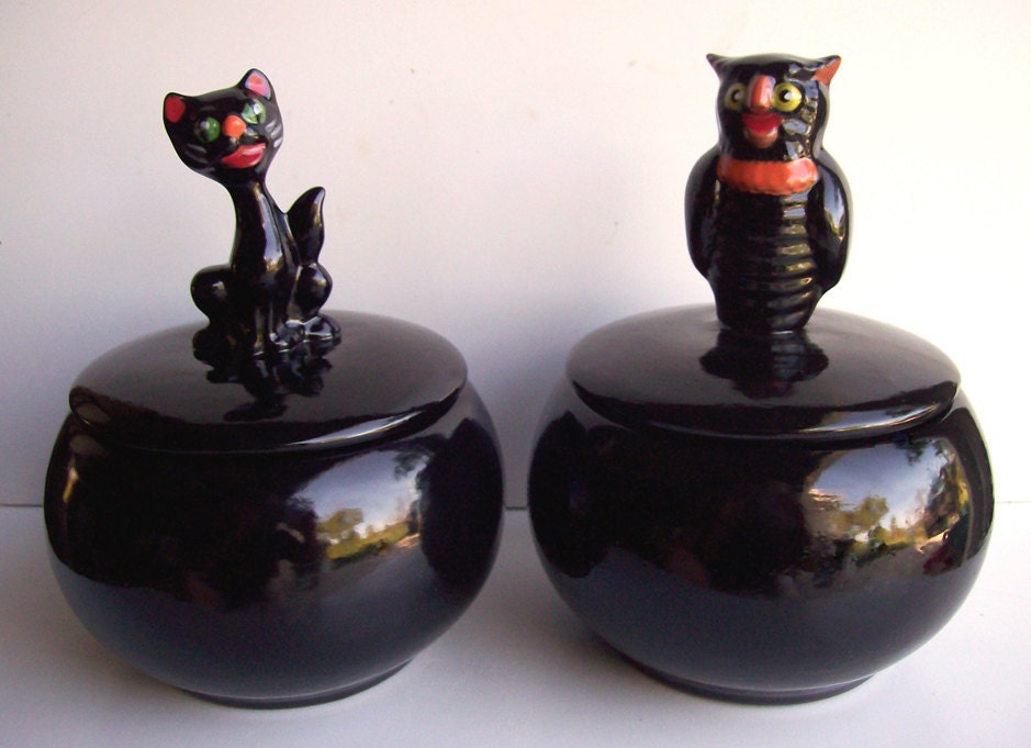 2 Halloween Owl & Cat Candy Dishes in Black and Orange 1950's Vintage design