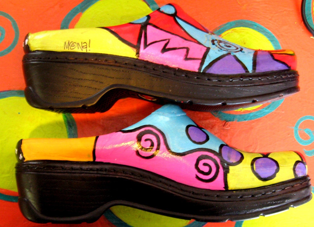 Hand painted leather Klog Shoe size 9