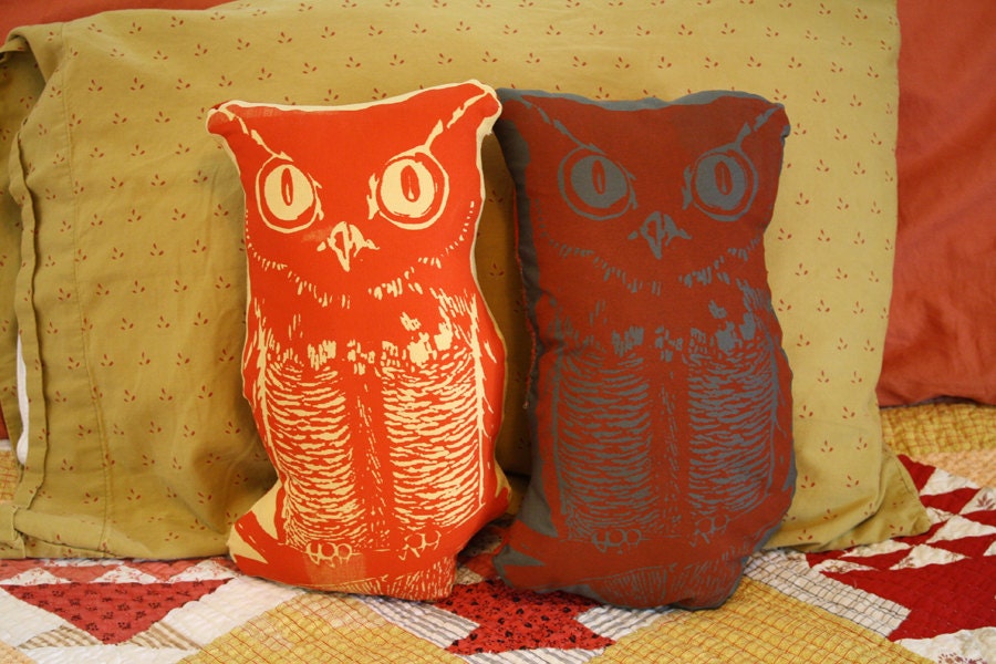 Screen Printed Vintage Halloween Owl Pillow