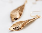 Autumn Leaf Earrings Antiqued Gold Leaf Simple Earrings Fall Leaves Pendant Dangle Leaf Jewelry - E099