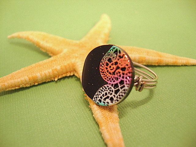 Rainbow Design Button Ring