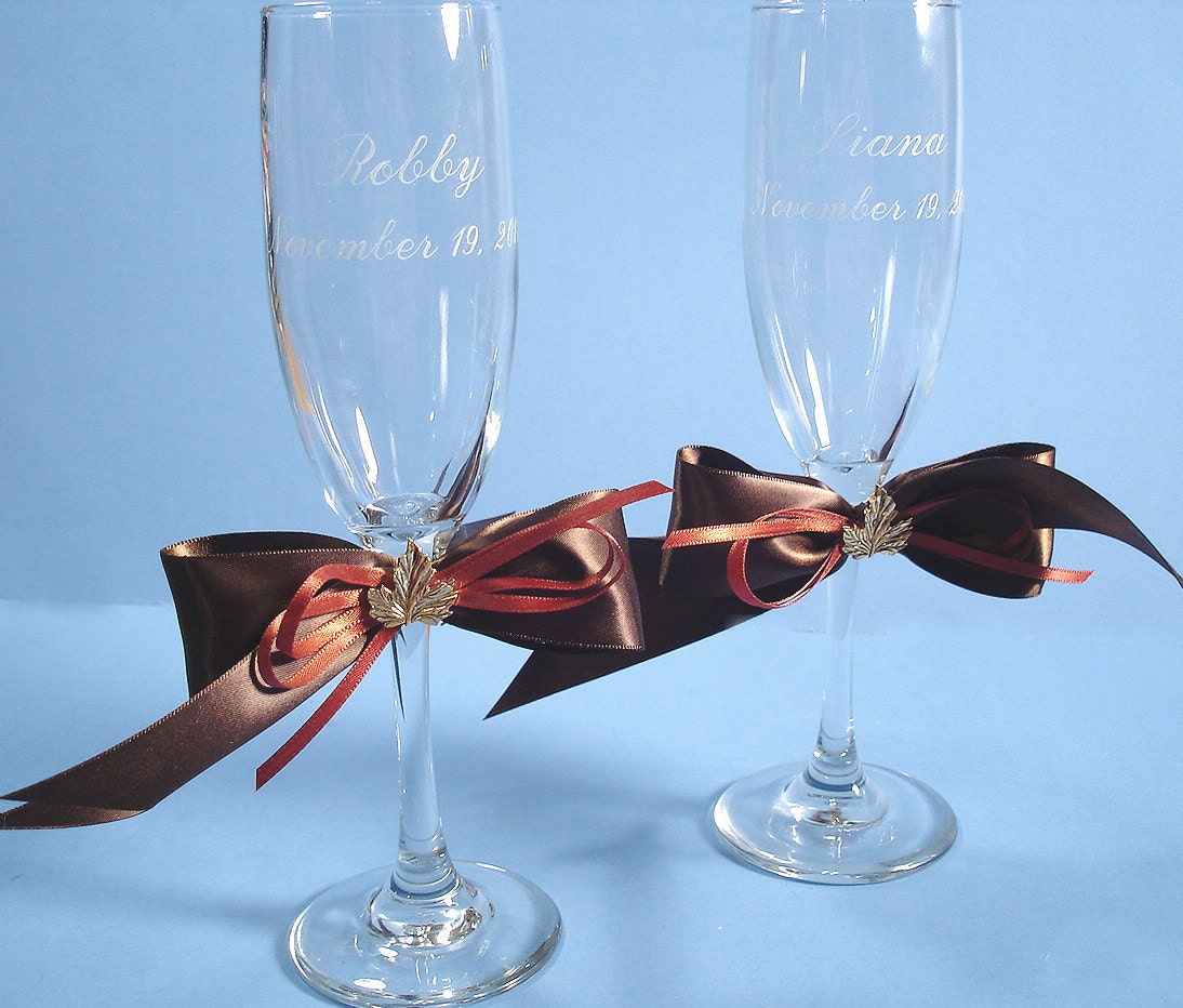 Fall Personalized Wedding Toasting Champagne Flutes in Custom Colors with Personalized Engraving