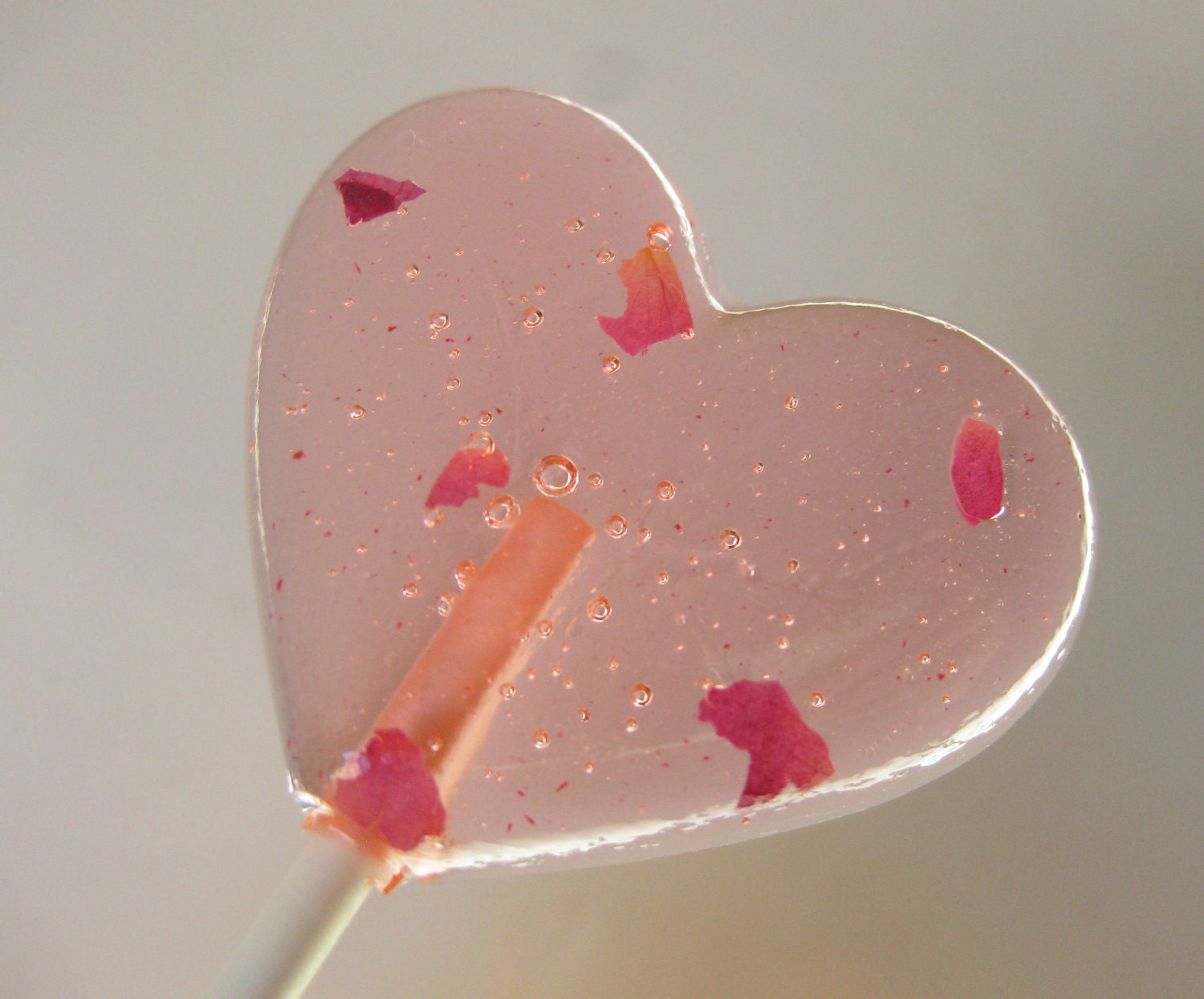 6 rose petal heart lollipops